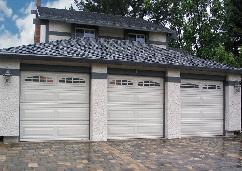 Best Garage Doors in Millcreek